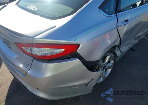 2014 Ford Fusion Se z USA, uszkodzony, nr VIN 1FA6P0HD3E5367584